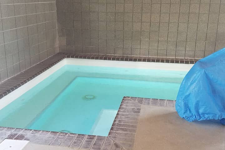 Spa 21 of 25